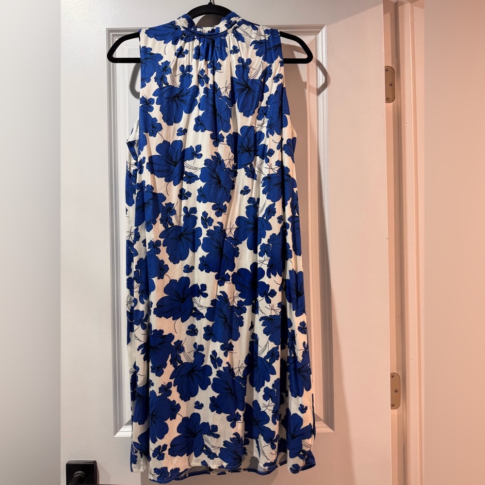 New with Tag Ann Taylor Vibrant Blue Floral Dress
